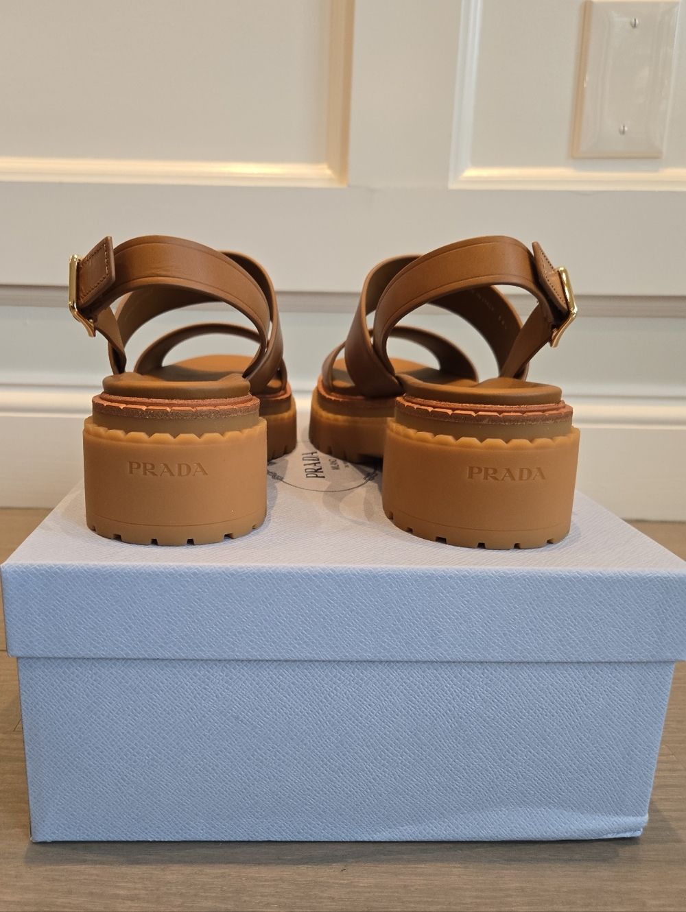 $1,270 Prada Leather Platform Sandals Brown EU 38.5 US 8.5 BNIB - Picture 9 of 12